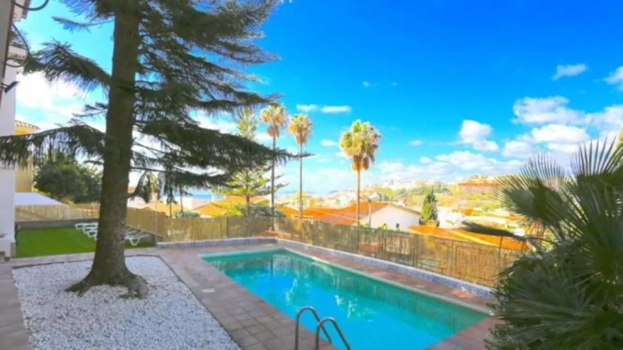 Villa Cerca De La Playa,Piscina Privada,Bbq Malaga
